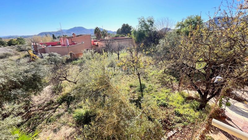 Foto 00d151ad-cf9b-4694-980f-a1517b42458b. Xalet amb aparcament piscina a Agost