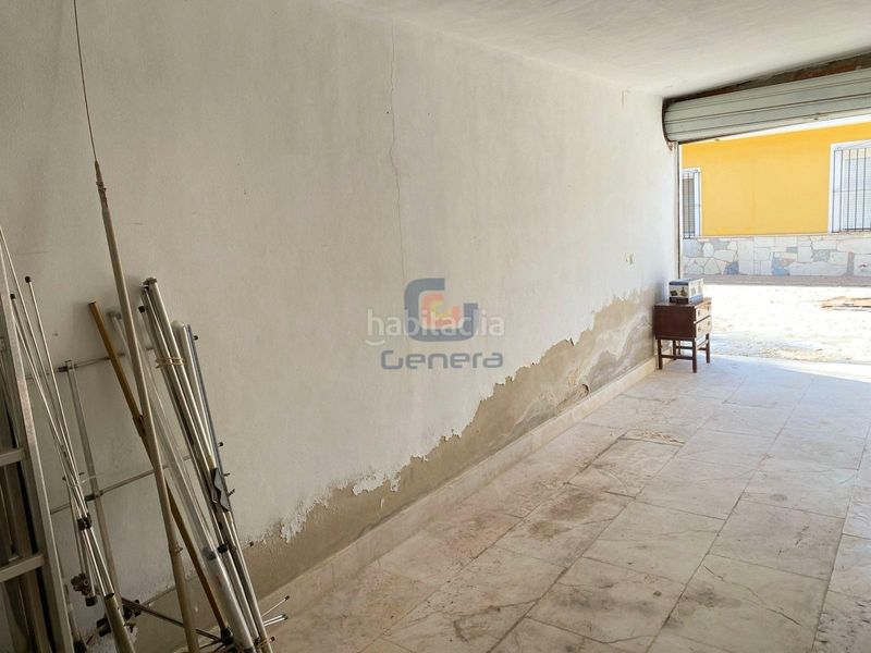 Foto b275a214-6dc5-4a8d-aebb-fe6ab4bd6c01. Xalet amb aparcament piscina a Agost