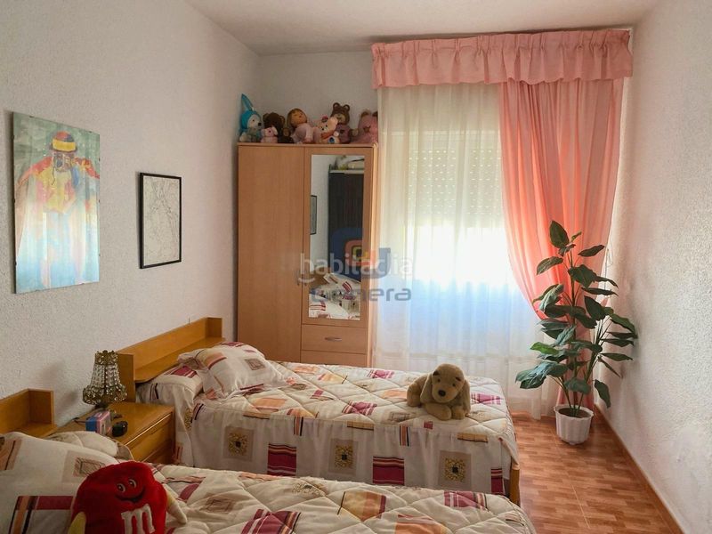 Foto b94daba2-d458-4767-bd70-2c2c3ef52e6c. Xalet amb aparcament piscina a Agost