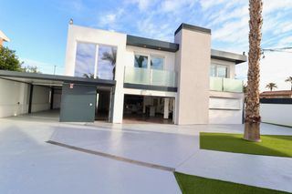 Chalet  Calle eivissa. Chalet venta en zona muchavista