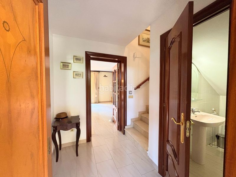 Foto bf4eb312-294d-4588-ad16-058ad59e1ce8. Chalet in urbanizacion coblanca 36 in Urbanizaciones Benidorm