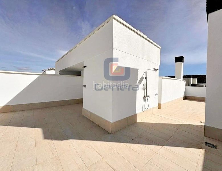 Foto 3ce50991-2f97-4488-845a-fa9fcbe12f80. Àtic amb calefacció aparcament piscina a Garbinet - Parque de las Avenidas Alicante