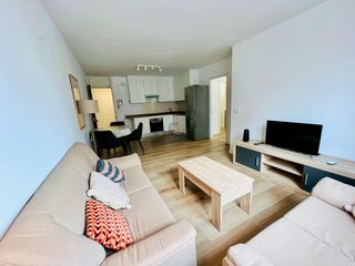 Etagenwohnung  Calle gerona. Venta fantastico piso calle gerona