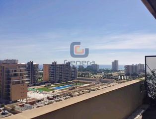 Ático en Alicante Golf. Maravilloso ático con vistas a la playa de san juan!