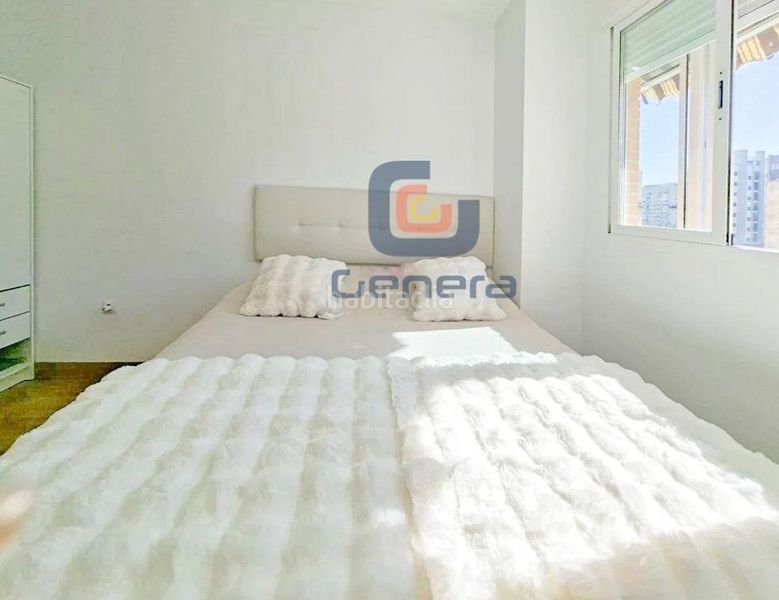 Foto 19a71422-9aa5-4169-bd0e-814d31bd8d6b. Pis amb aparcament piscina a Alicante golf Alicante
