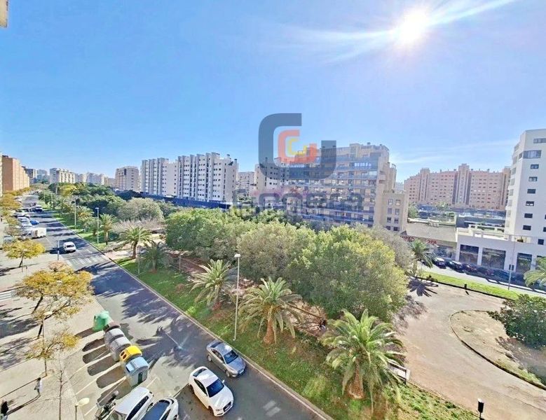 Foto bd67be75-07cf-40ec-a8b1-da6962af117a. Pis amb aparcament piscina a Alicante golf Alicante
