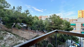 Appartement  Calle pintor murillo. Piso en zona mercado