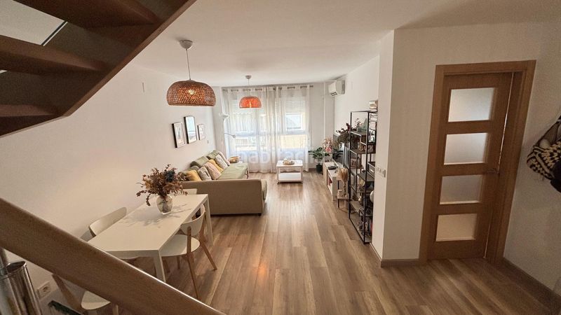 Foto a2849d38-f35b-4c03-8329-a78a951b567e. Dúplex a calle aldebaran 25 a Florida Alta Alicante
