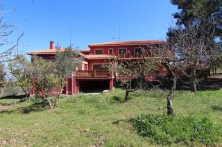 Casa  Calle ortega y gasset. Se vende espectacular casa en sinarcas.