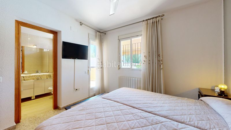 Foto 4a485e35-2a81-4d8b-8278-eb96af3ba618. Xalet amb calefacció aparcament piscina a Olimar-Carambolo-Atalaya de Levante Chiva