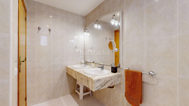 Foto be710a4c-248f-46fb-baa1-b48e2e26f833. Xalet amb calefacció aparcament piscina a Olimar-Carambolo-Atalaya de Levante Chiva