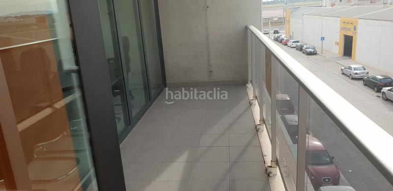Foto cdddc54c-143d-4b80-8c3c-71ce7831cdea. Loft mit parking in Polígono del Aeropuerto Manises