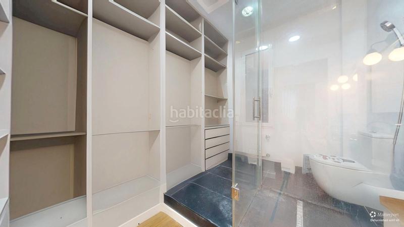Foto 55ce79fd-abdb-4c88-9395-8225ca455f48. Flat with heating in La Seu Valencia