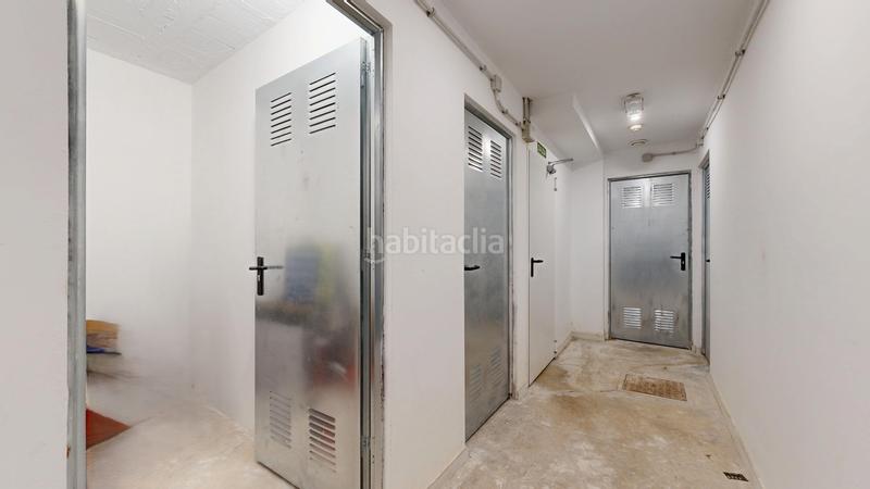 Foto 7fa4ff7f-b4fc-48b1-b3a0-5e665fc7bba6. Pis amb aparcament piscina a Ciutat Jardí Valencia