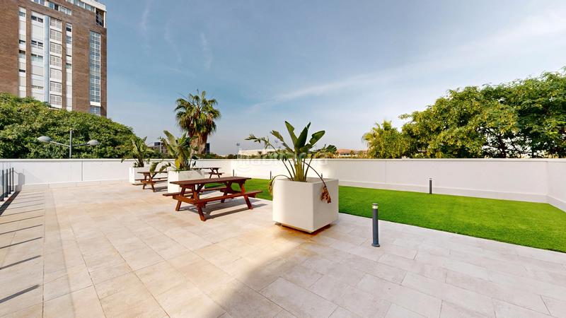 Foto 88ce7cf4-040e-4e60-9709-8c83d3055e1a. Pis amb aparcament piscina a Ciutat Jardí Valencia