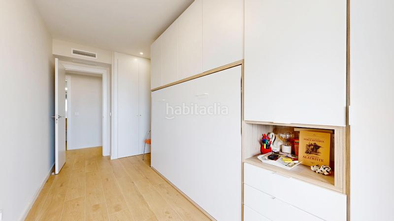 Foto 8cf6f5e6-b3ef-41ff-860c-75258f3b4c13. Pis amb aparcament piscina a Ciutat Jardí Valencia