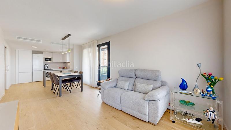 Foto b9e85a77-73ee-41a9-960d-d08d926ca78a. Pis amb aparcament piscina a Ciutat Jardí Valencia