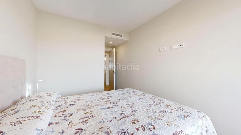 Foto cde74826-8bec-4899-a1d3-c0e21cae1fa5. Pis amb aparcament piscina a Ciutat Jardí Valencia