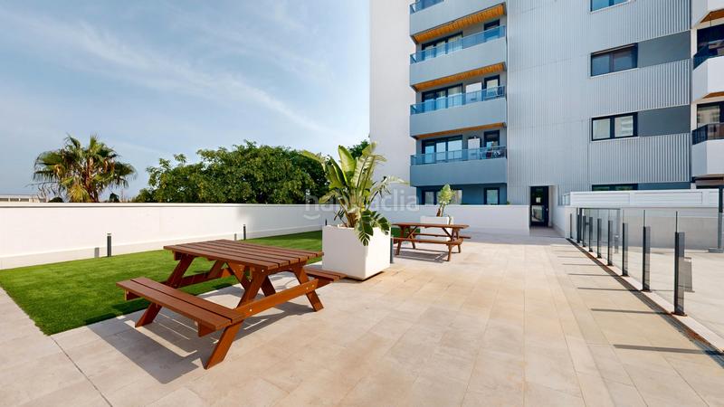 Foto ff03d462-0c92-46cb-bca7-08d089f502f8. Pis amb aparcament piscina a Ciutat Jardí Valencia