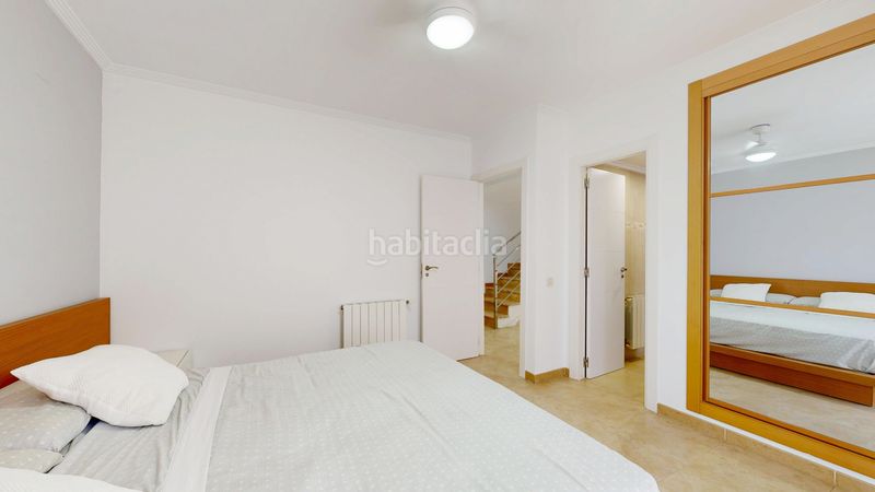Foto 0d06e7b2-e8ed-422d-a0a9-73e67264a2fd. Casa adossada amb calefacció aparcament a Museros