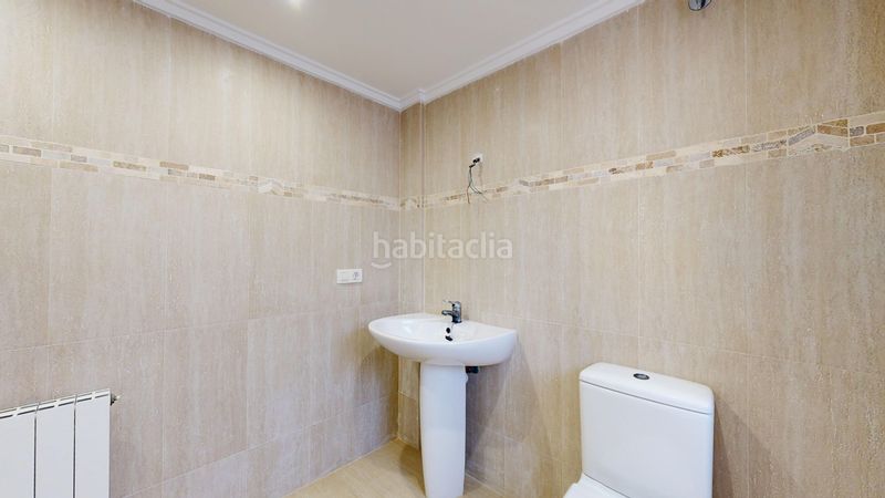Foto 77489cdb-02a8-4f81-a1ce-c36ba68815a4. Casa adossada amb calefacció aparcament a Museros