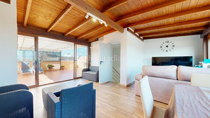 Foto c91811b5-400a-4e2f-af67-39a0157a4b2d. Casa adossada amb calefacció aparcament a Museros