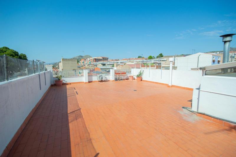 Foto 30bcf00d-28ad-4b58-b64b-12043e7adf1d. Casa in calle del río manzanares 4 in San Crispín-Huerta Nueva-Estación Elda