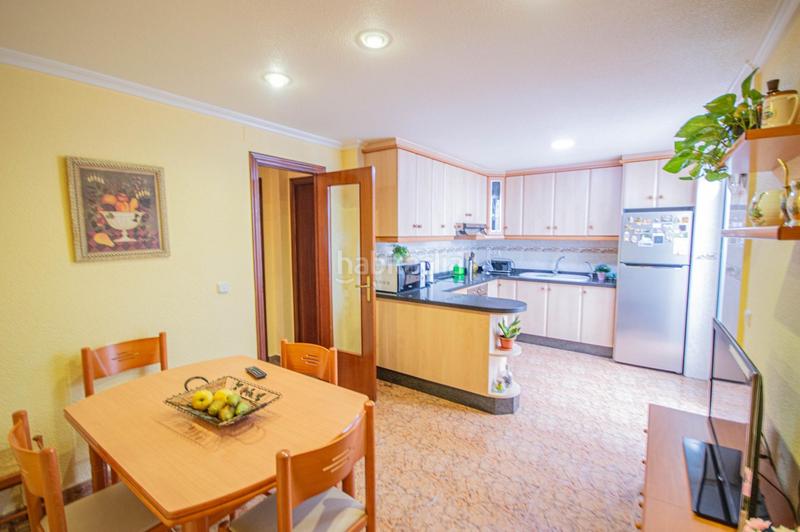 Foto c031ad16-ab34-4f97-af85-32848c4a8bbd. Casa in calle del río manzanares 4 in San Crispín-Huerta Nueva-Estación Elda