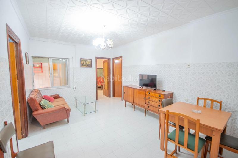 Foto e4ce2a3f-d057-41a6-ba2d-5e72218da807. Casa in calle del río manzanares 4 in San Crispín-Huerta Nueva-Estación Elda