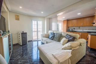 Miete Etagenwohnung  Calle principe asturias 2. Fantástico piso en alquiler