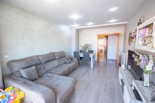 Appartement  Elda 56. Piso seminuevo en excelente zona de petrer