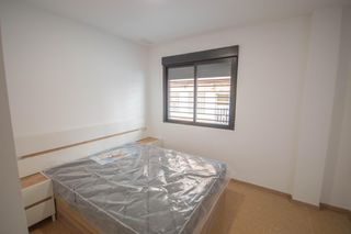 Location Appartement à Calle calle lolita miralles esteve 8. Piso de 2 habitaciones en elda  ideal para entrar a vivir