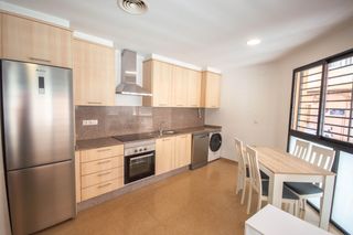 Location Appartement à Calle calle lolita miralles esteve 8. Piso de 2 habitaciones en elda  ideal para entrar a vivir