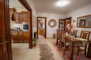 Etagenwohnung  Sancho tello 5. Piso en petrer de 5 habitaciones, junto al ayuntamiento