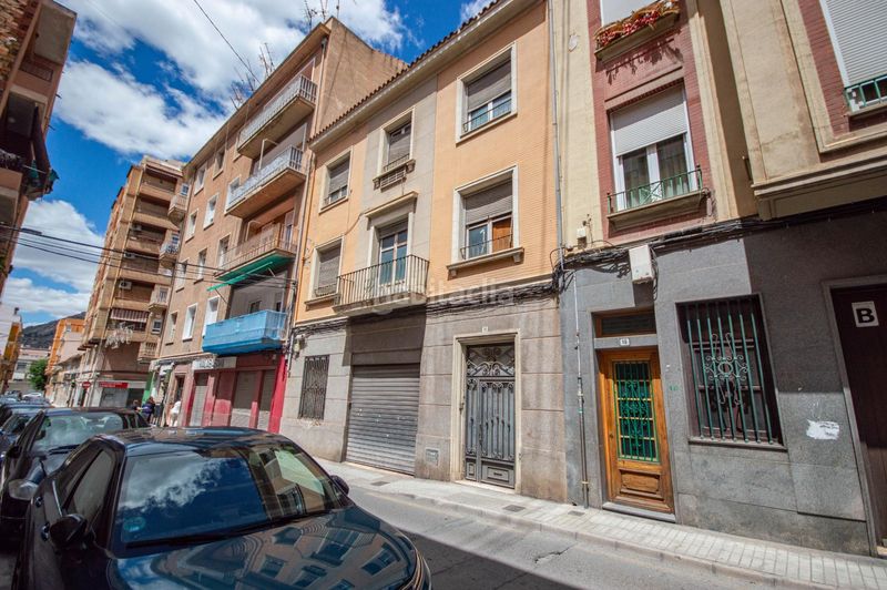 Foto 5f521d5d-5b13-47ab-95dc-df02a6dfacc3. Edifici a emilio rico 18 a Plaza de Toros-Avenida Chapí-Trinquete Elda