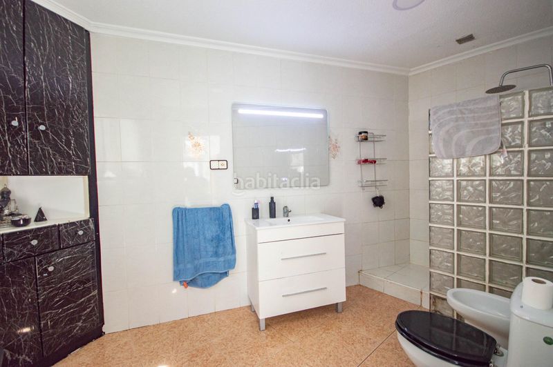 Foto 0b45aca9-19d1-4908-9967-86540696c7d9. Casa a mtro granados 37 a San Crispín-Huerta Nueva-Estación Elda