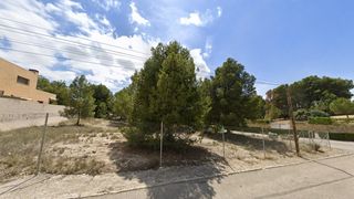 Terreno residencial en Calle de dragonera 2. Exclusiva parcela urbana de 1.433 m2 en la loma bada petrer