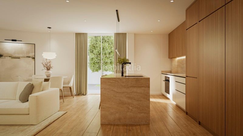 Foto cb33d916-c7a9-4049-8816-74476f221e5a. Planta baixa a calle hernan cortes 20 a Plaza de Toros-Avenida Chapí-Trinquete Elda