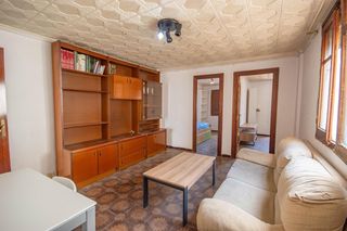 Pis  San crispin 6. Vivienda en el centro con ascensor para reformar