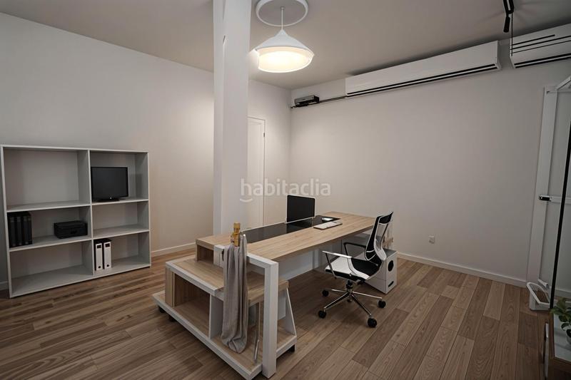 Foto 6f45bc4a-2030-46dd-8406-75ca319070f6. Office space in Plaça de Toros Palma de Mallorca