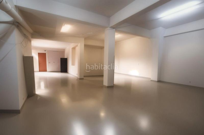 Foto ff13dabe-397b-4753-919b-e3f6ad8c04d2. Office space in Plaça de Toros Palma de Mallorca