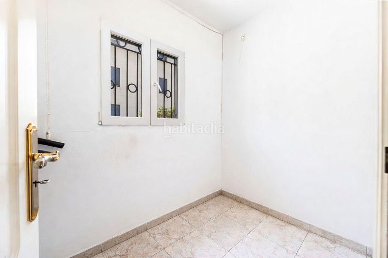 Foto 0b7203c0-ae3f-4ba0-a164-7bafd46b52bf. Casa adossada amb calefacció a Centro Almazora / Almassora