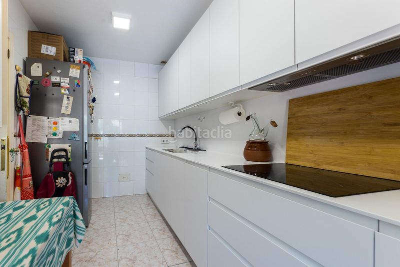 Foto 43811e4f-26be-4986-9e28-2019b25c82c6. Casa adossada amb calefacció a Centro Almazora / Almassora