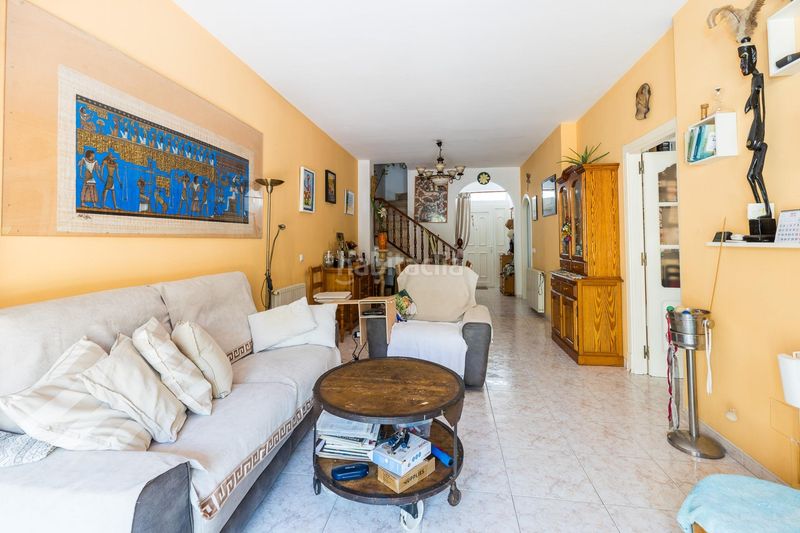 Foto 455f6662-185b-4d9f-9962-b617a14f3728. Casa adossada amb calefacció a Centro Almazora / Almassora