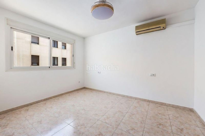 Foto a2c56b2b-baa9-40c4-9119-549576b12eb2. Casa adossada amb calefacció a Centro Almazora / Almassora