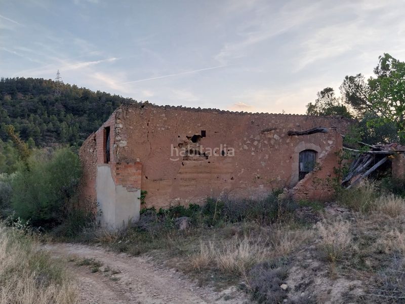 Foto f30b5ea6-ffa7-4890-9913-7e32e194378a. Finca rústica a Torre de l´Espanyol (La)