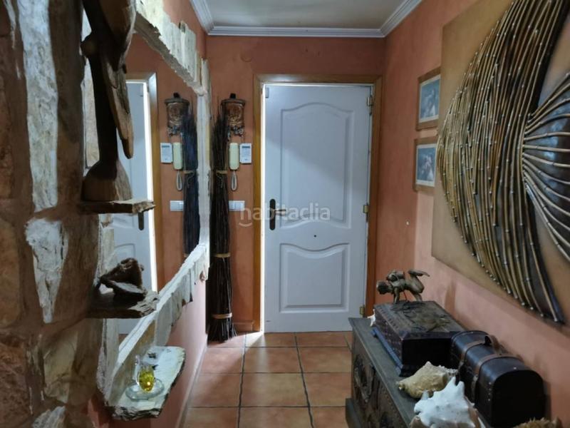 Foto 2b8a8427-a0f0-4289-a512-f19abb1d78b7. Chalet con parcheggio piscina in Moralet Alicante