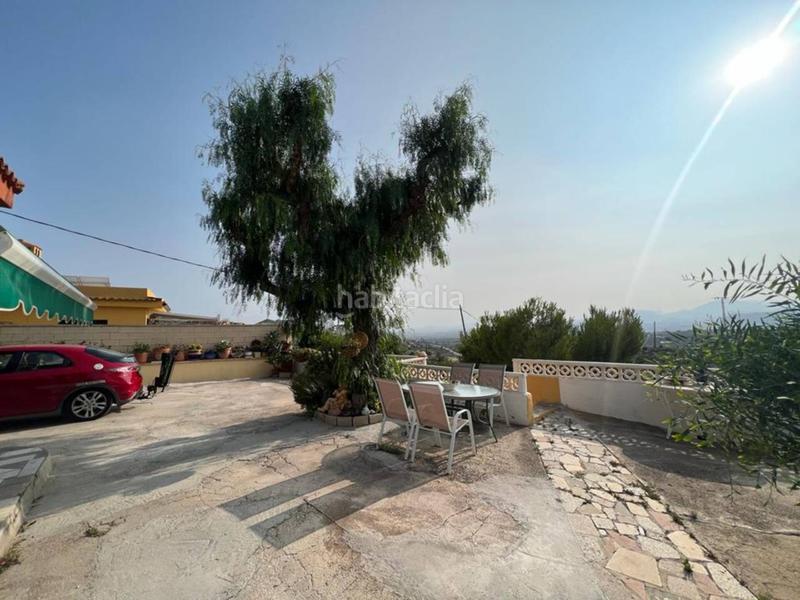Foto 76fb401d-1b9b-4b13-9386-c85cc713b9da. Chalet  en venta en Busot