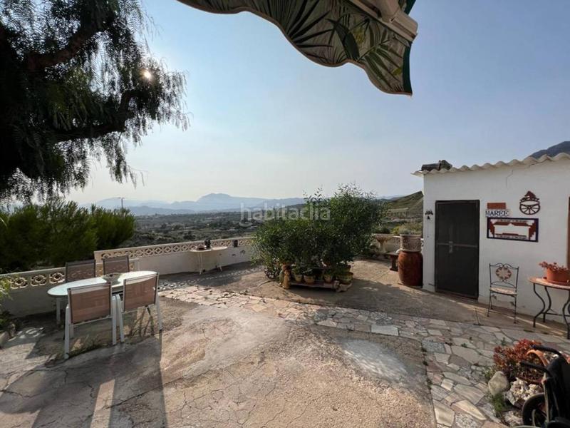 Foto 9edeae8b-d0b1-4616-b8ae-c55e2f305369. Chalet  en venta en Busot