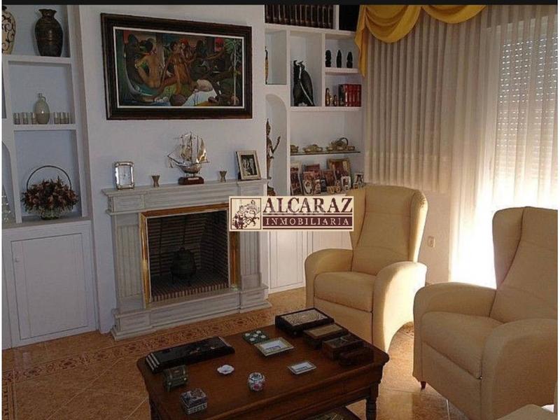 Foto 1a5cb473-3942-4d6b-b83c-2936ce45b351. Casa  en venta en la almadrabacoveta fumàamerador en Campello (el)